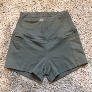 Ethos shorts